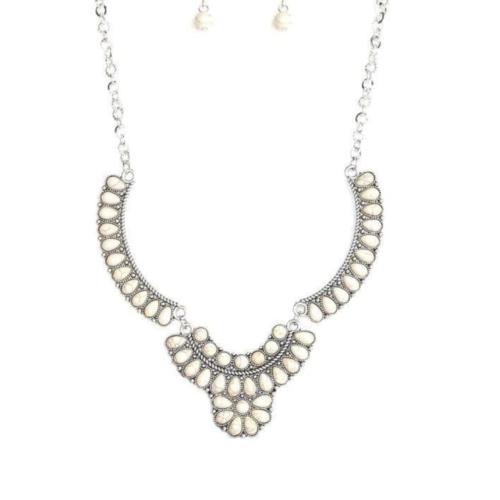 Paparazzi Silver and Cream Necklace Set Omega Oasis White Western Fashion Jewels